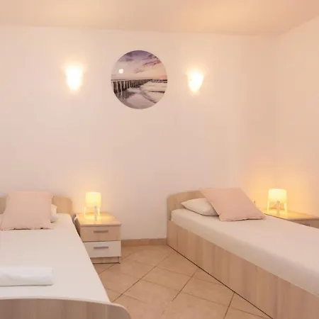 Dom wakacyjny Kate Supetar